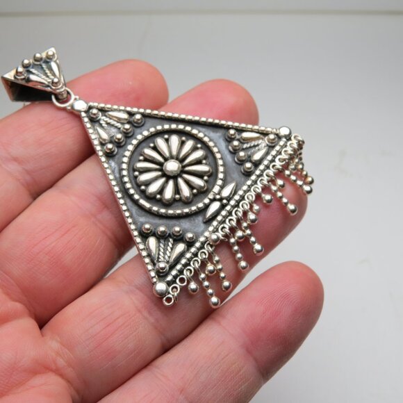 *925 Silver Antique Pendant - Picture 4 of 9